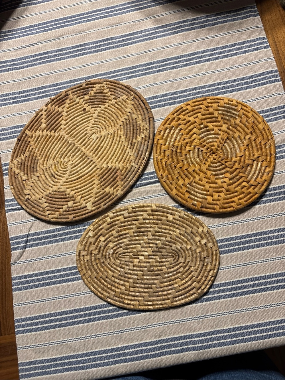 Woven Rattan trivets Set of 3 - Natural & Honey Tones 7”, 8”, 10”